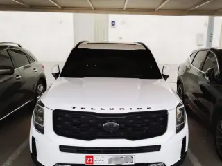 2021 Kia Telluride in Abu Dhabi used car