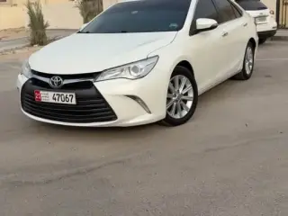2016 Toyota Camry in Abu Dhabi used car