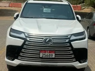 2025 Lexus LX600 in Abu Dhabi used car