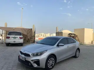 2019 Kia Cerato in Abu Dhabi used car