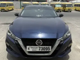2019 Nissan Altima in Abu Dhabi used car