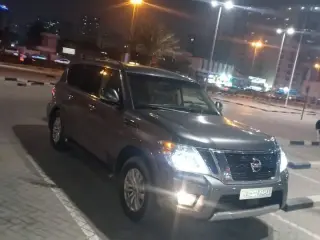 2017 Nissan Armada in Abu Dhabi used car