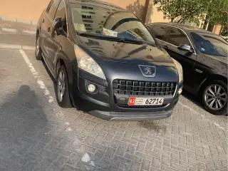 2013 Peugeot 3008 in Abu Dhabi used car