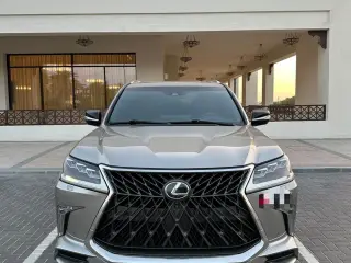 2018 Lexus LX 570 in Abu Dhabi used car