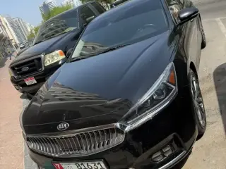 2017 Kia Cadenza in Abu Dhabi used car