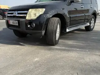 2008 Mitsubishi Pajero in Abu Dhabi used car