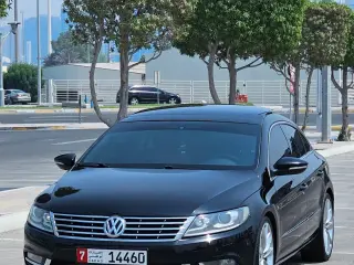 2014 Volkswagen Passat in Abu Dhabi used car