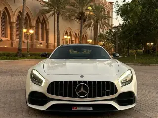 2017 Mercedes-Benz GTS in Abu Dhabi used car