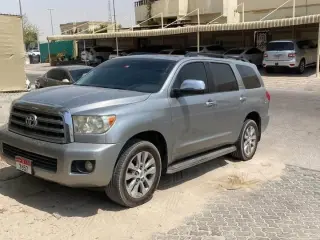 2011 Toyota Sequoia in Abu Dhabi used car