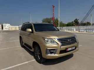 2009 Lexus LX 570 in Abu Dhabi used car
