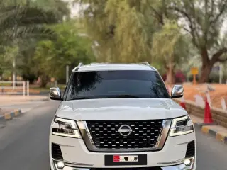 2013 Nissan Patrol in Abu Dhabi used car