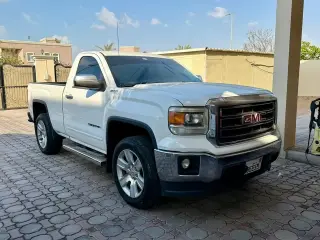 2015 GMC Sierra in Abu Dhabi used car