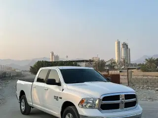 2020 Ram 1500 in Abu Dhabi used car
