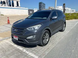 2014 Hyundai Santa Fe in Abu Dhabi used car