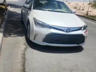 2014 Toyota Avalon in Abu Dhabi used car
