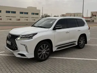 2018 Lexus LX 570 in Abu Dhabi used car