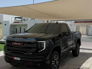 2014 GMC Sierra in Abu Dhabi used car