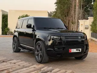 2023 Land Rover Defender in Abu Dhabi used car