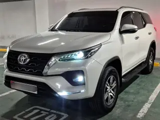 2022 Toyota Fortuner in Abu Dhabi used car