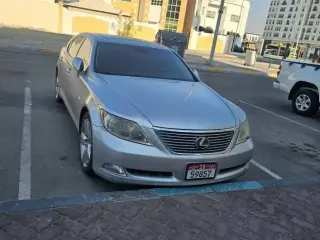 2009 Lexus LS 460 in Abu Dhabi used car