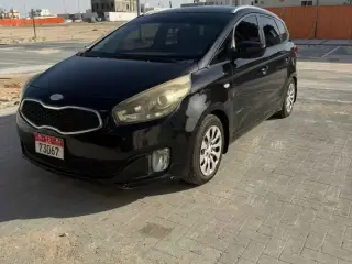 2014 Kia Carens in Abu Dhabi used car