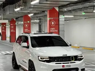 2018 Jeep Grand Cherokee in Abu Dhabi used car
