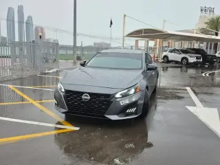 2020 Nissan Altima in Abu Dhabi used car
