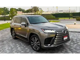 2025 Lexus LX 700 in Abu Dhabi used car