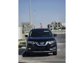 2017 Nissan Rogue in Abu Dhabi used car