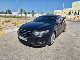 2015 Ford Taurus in Abu Dhabi used car