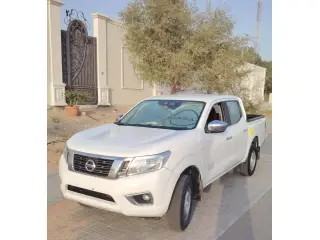 2022 Nissan Navara in Abu Dhabi used car